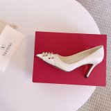 Perfect Valentino Rivet Shoes Top Quality Knockoff for Sale