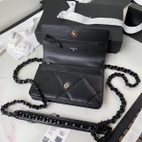 Best Quality Replica New WOC AP0957 19 Wallet Chain Glossy Calfskin Bag