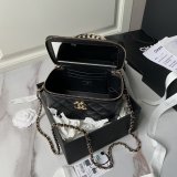 Best AP3956 Vanity Shoulder 1:1 Mirror Luxury Fake Bags