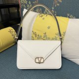 Wholesale VALENTINO GARAVANI LETTER VLOGO SIGNATURE handbag