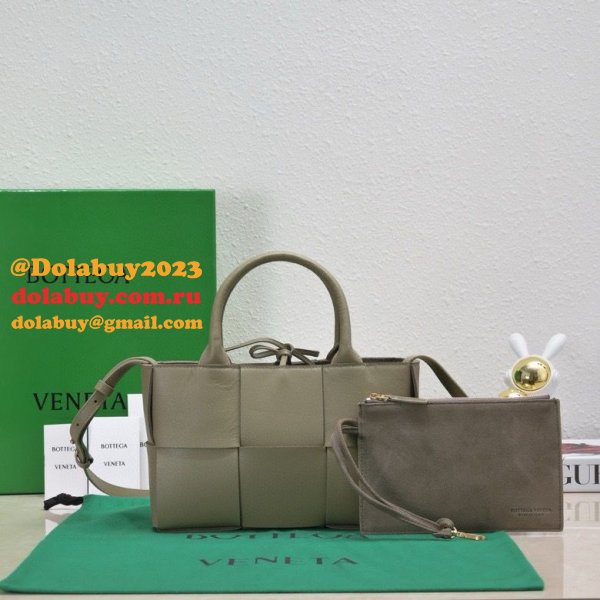 Best Bottega Veneta MINI Arco Tote Bag 25CM