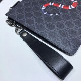 Gucci Best GG Supreme 473904 Bestiary Pouch With Bee